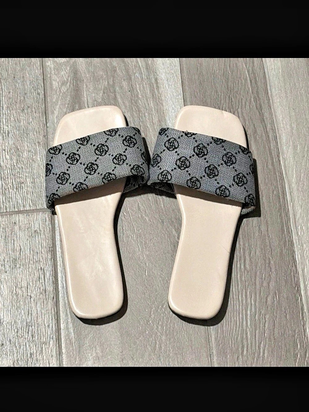 Women's Patterned Sandals EU 35